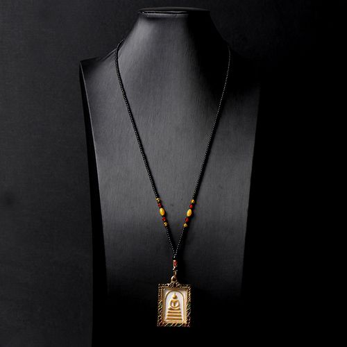 【泰国黑色的佛牌,泰国黑色的佛牌有哪些】